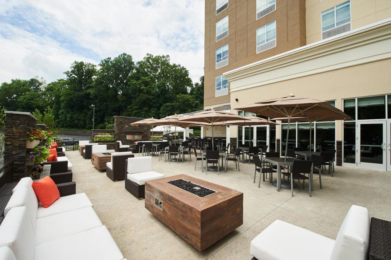 Holiday Inn & Suites Philadelphia W - Drexel Hill By Ihg Exterior foto