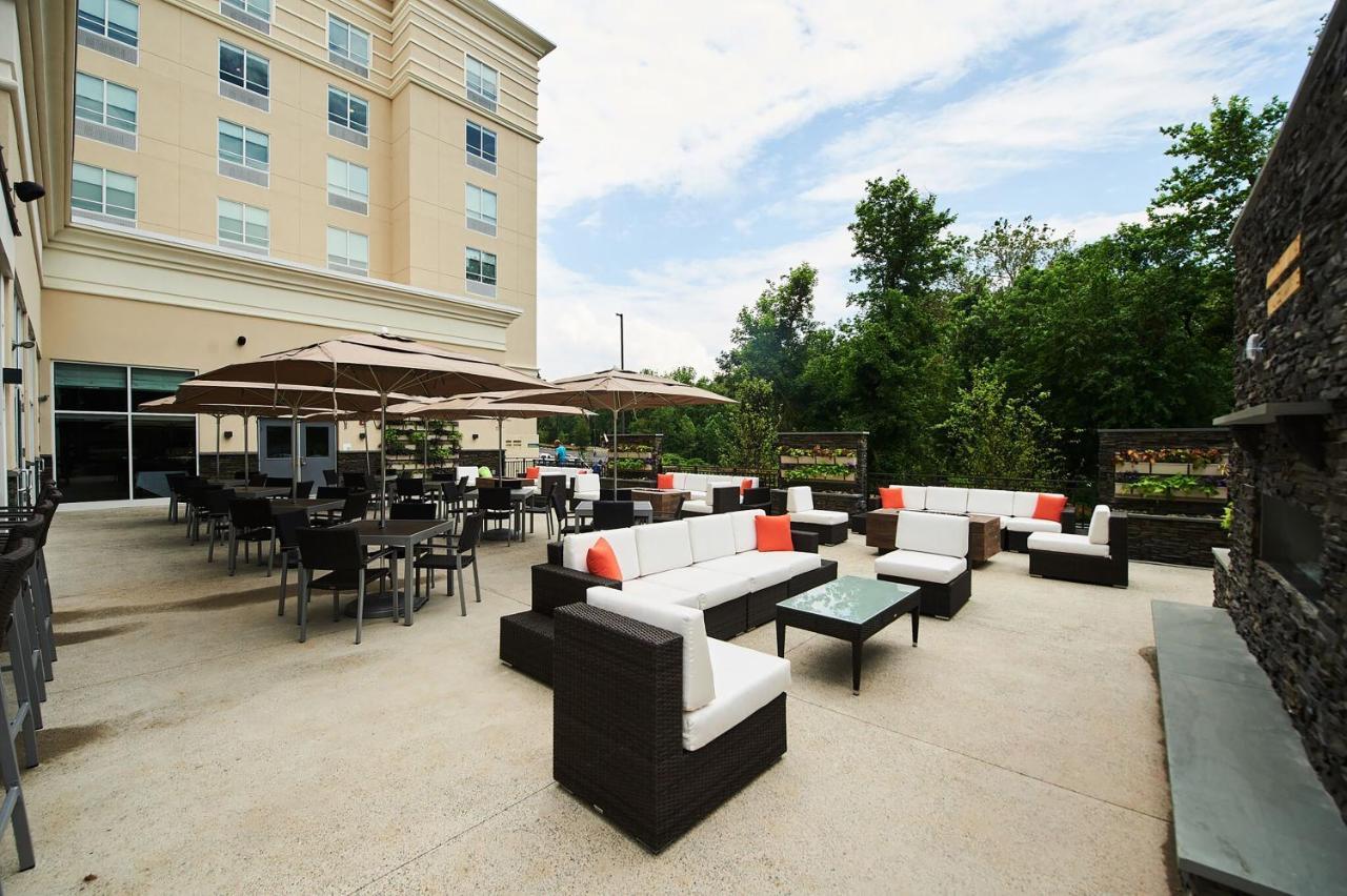 Holiday Inn & Suites Philadelphia W - Drexel Hill By Ihg Exterior foto