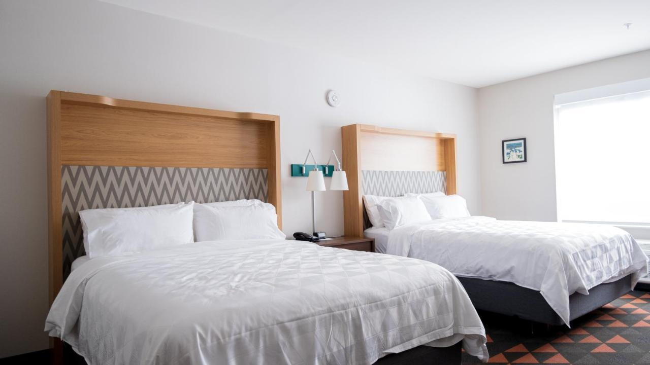 Holiday Inn & Suites Philadelphia W - Drexel Hill By Ihg Exterior foto