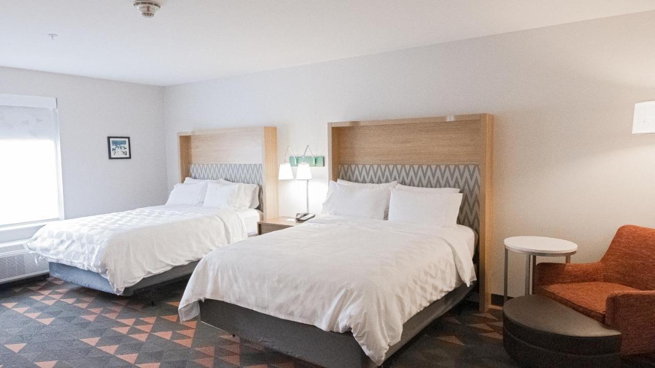 Holiday Inn & Suites Philadelphia W - Drexel Hill By Ihg Exterior foto